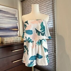 Woman's Tropical Strapless Romper. Size Small